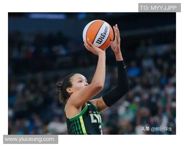 WNBA神秘人对阵山猫的精彩对决分析与赛季展望