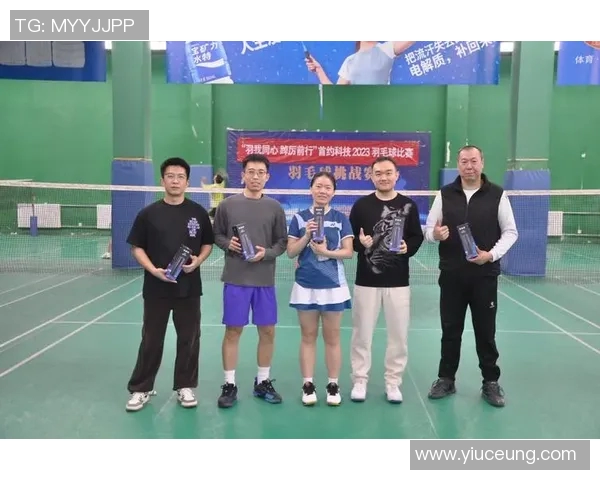 赛后分析:成都羽毛球队与广州羽毛球队的团队协作与战术对比 赛后分析:成都羽毛球队与广州羽毛球队的团队协作与战术对比