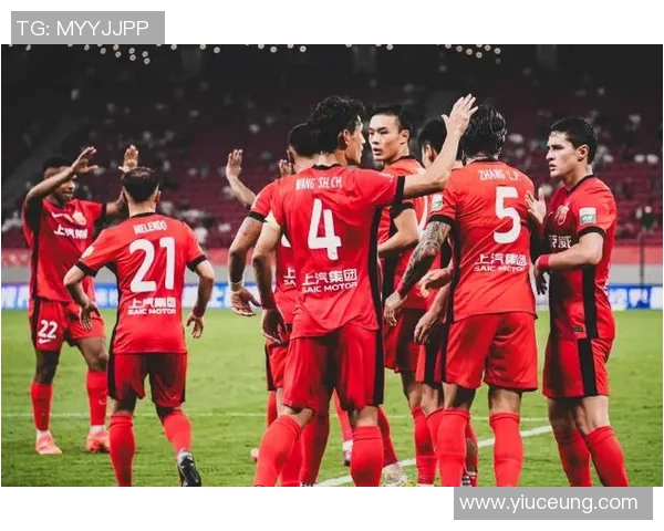 上海足球队在世锦赛中的拼搏历程与荣耀时刻全景回顾